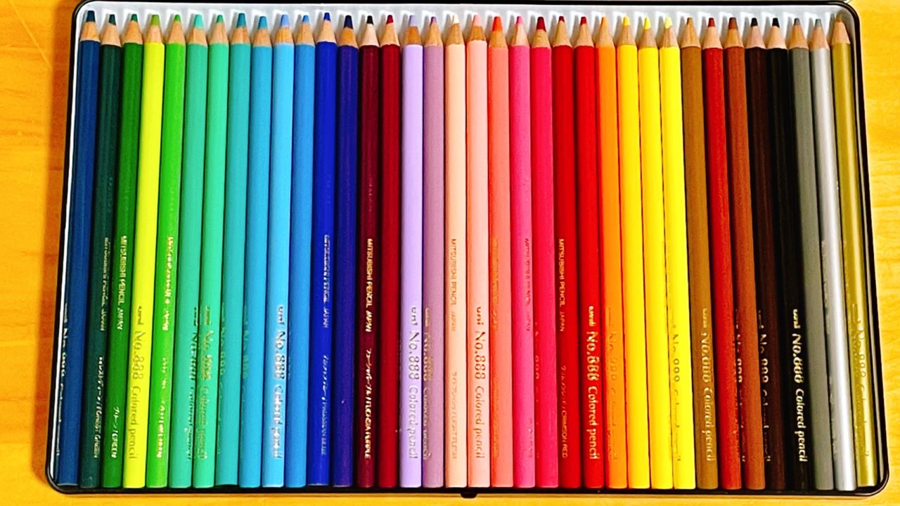 ホルベイン　プリシモ　ユニ　色辞典　色鉛筆&ぬりえ本 ホルベイン プリシモ ユニ 色辞典 色鉛筆&ぬりえ本