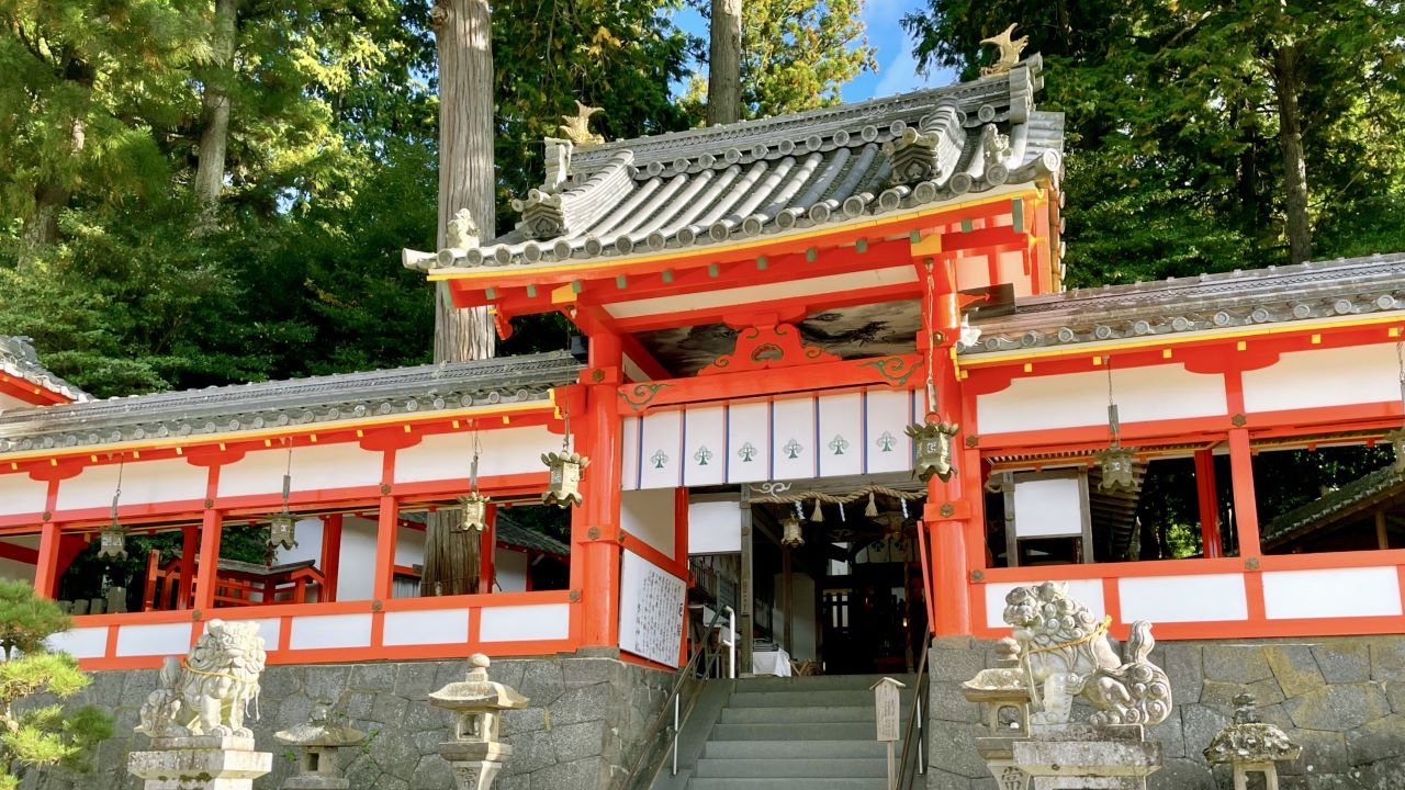 7万円です。日本の神社 7万円です。日本の神社 聖神社 (秩父市) - Wikipedia